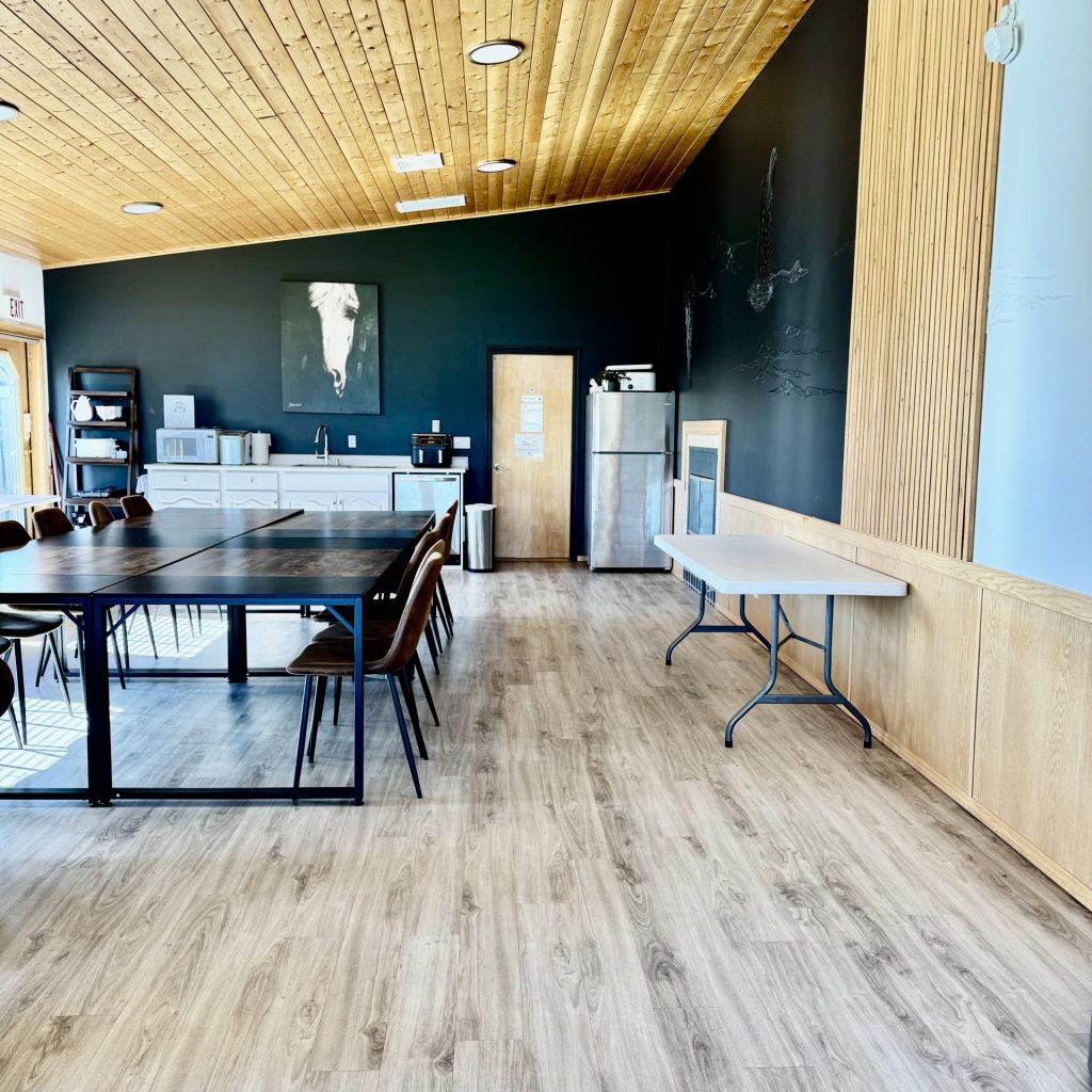 Great Lodge Room Kitchenette